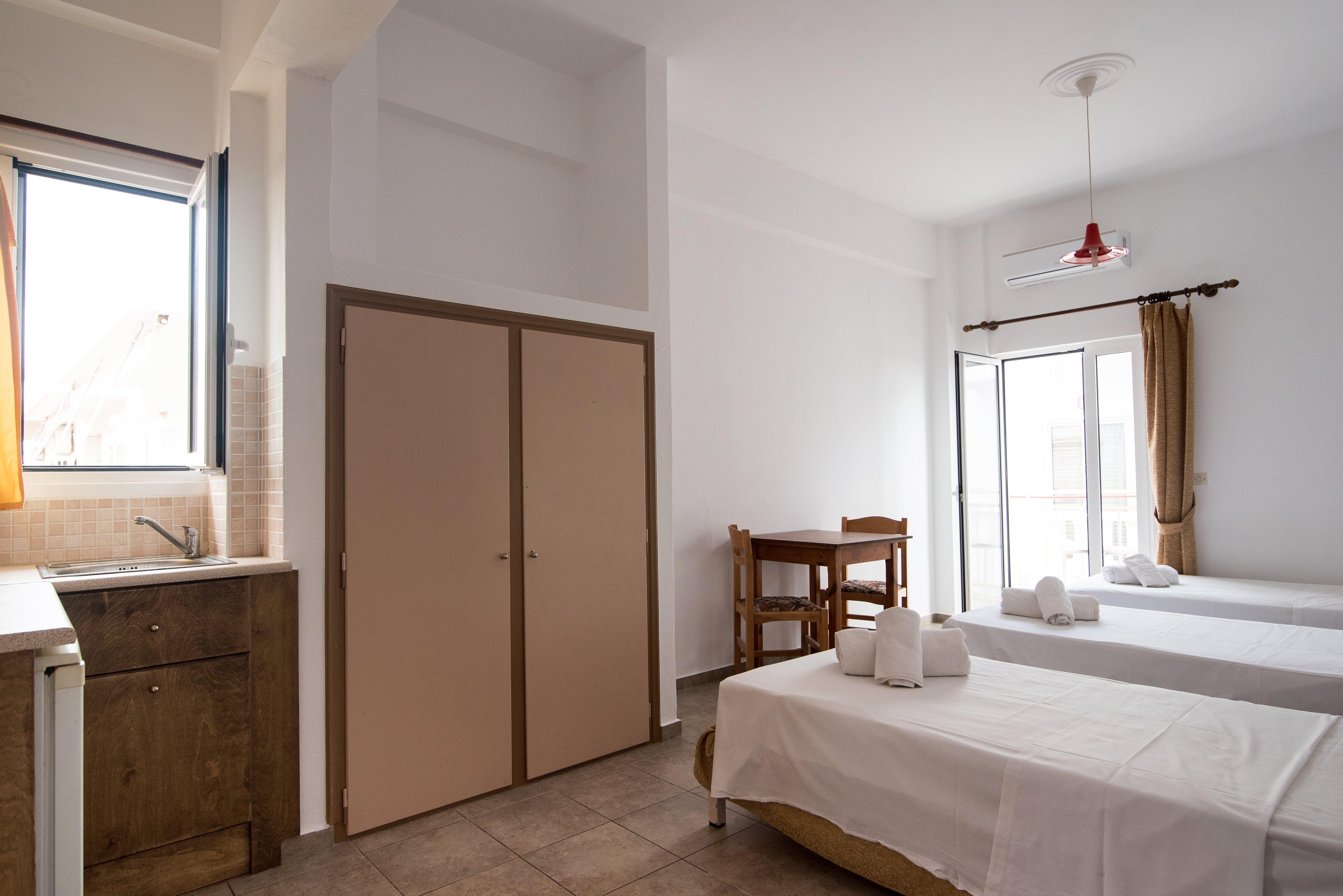 Ibiscus Hotel Malia Exterior photo