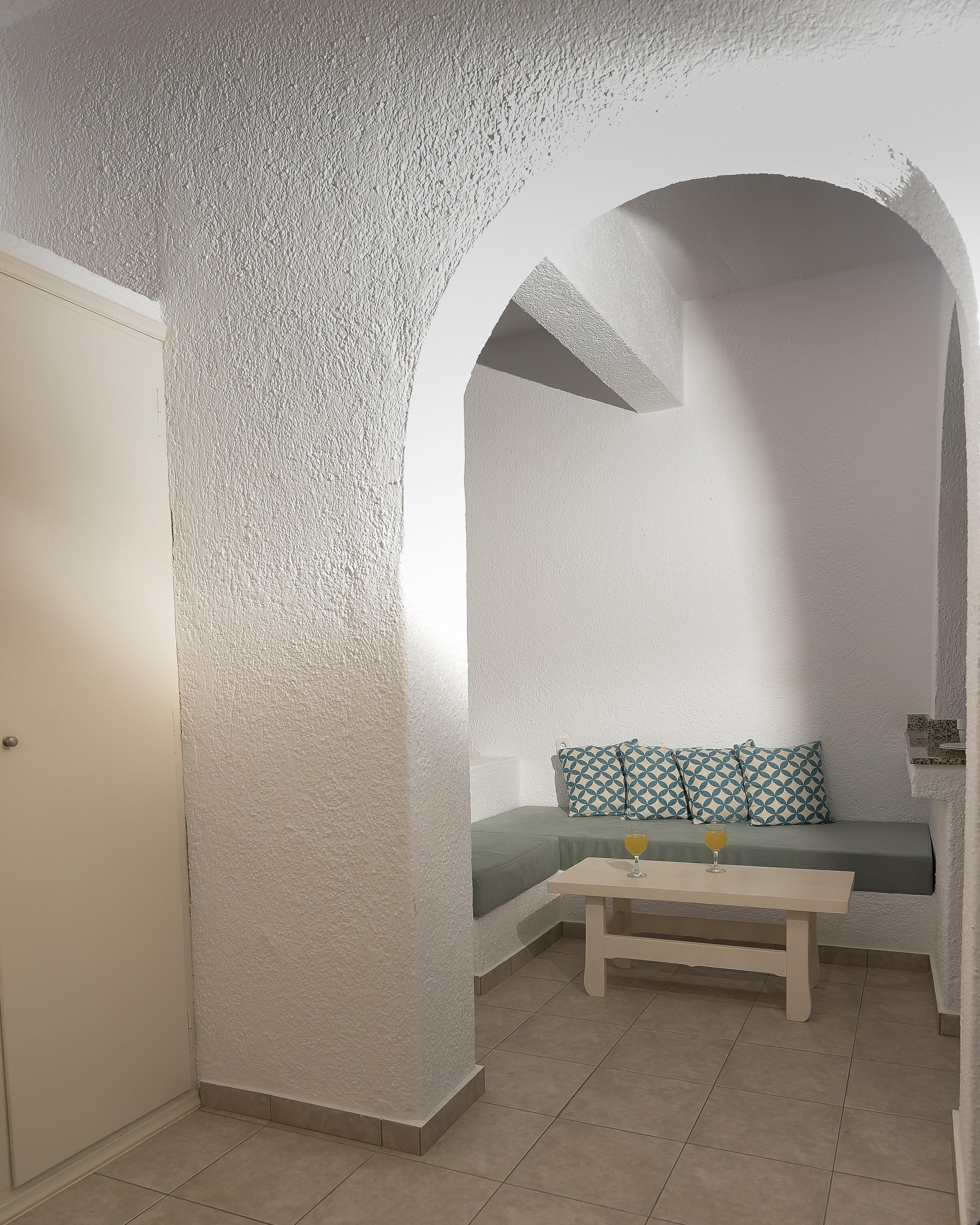 Ibiscus Hotel Malia Exterior photo
