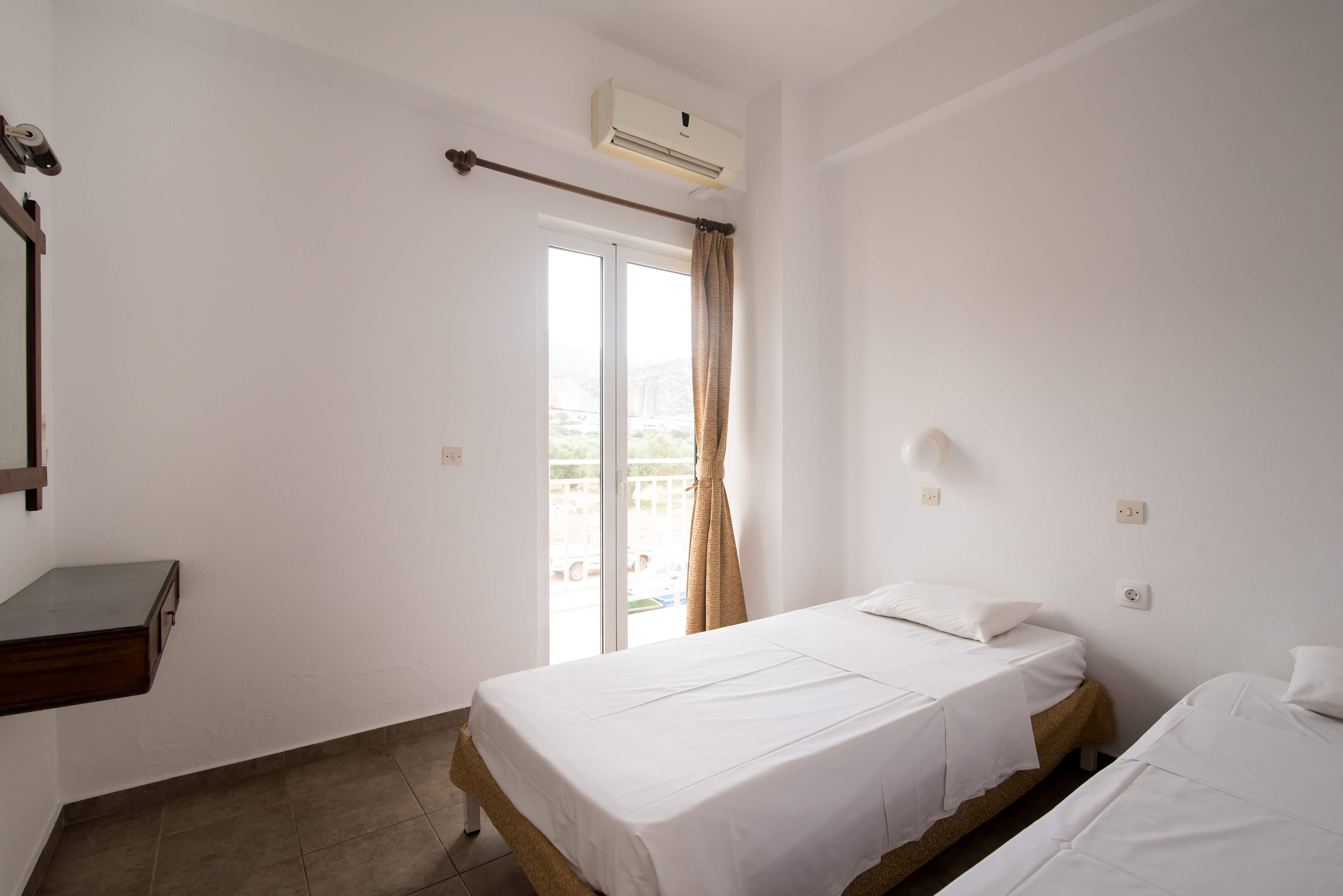Ibiscus Hotel Malia Exterior photo